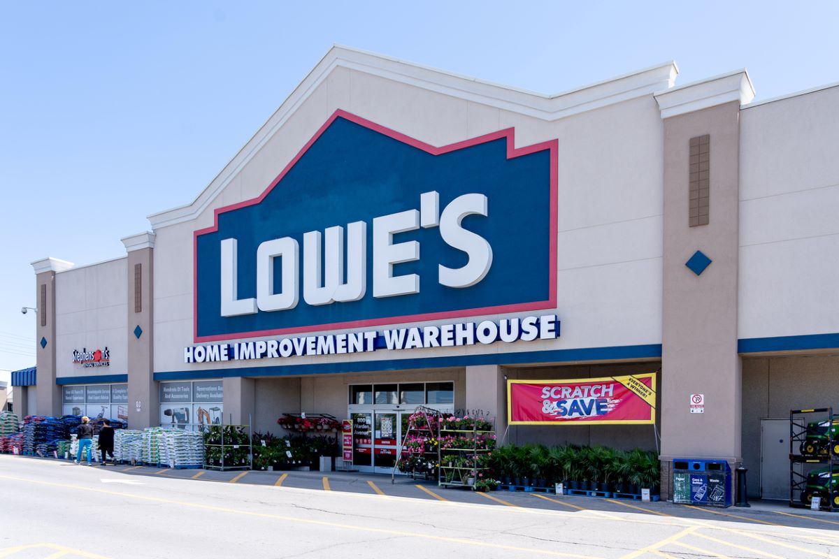 Lowes retail storefront istock jhvephoto 1297703501